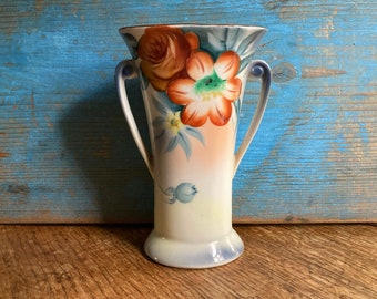 Noritake small deco vase. Morimura brothers, hand painted.