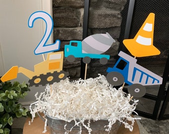 construction birthday party*under construction*construction centerpiece*construction party*construction birthday party decorations