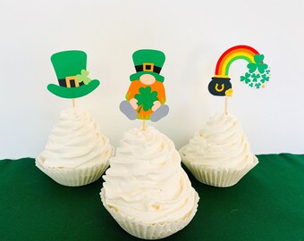 st. patrick's day cupcake toppers, st. patrick's day decor, over the rainbow, pot of gold, saint patties day, kiss me I'm Irish, rainbow