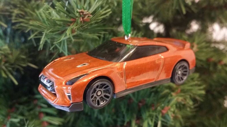nissan gtr r35 miniature