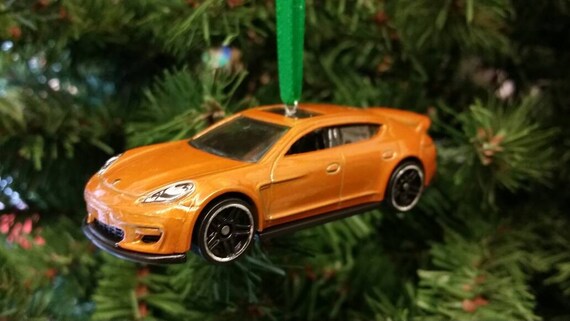 porsche panamera miniature