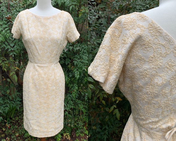 1950s Floral Embroidered Cream Wiggle Dress • Mad… - image 1