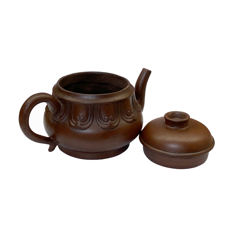 Chinese Handmade Yixing Zisha Clay Teapot With Artistic Accent ws2055E image 3