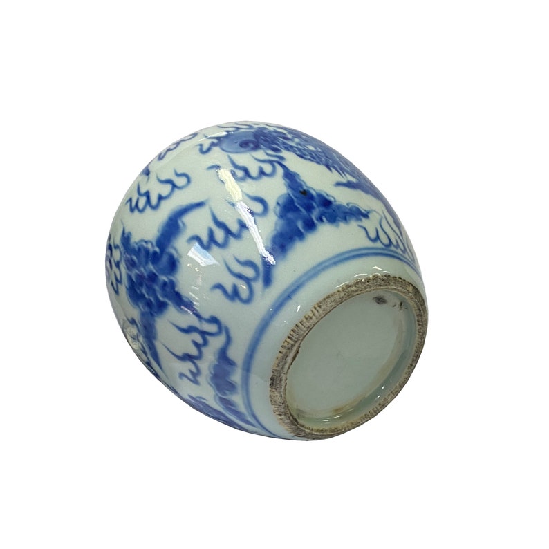 Oriental Handpaint Dragon Small Blue White Porcelain Ginger Jar ws2331E image 4