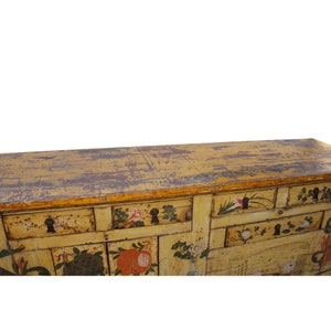 Chinese Distressed Yellow Oriental Flower Graphic TV Console Cabinet cs4539E image 5