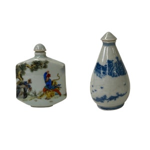 2 x Chinesische Porzellan Schnupftabak Flasche Blau Weiße Farbe Landschaft Grafik ws2457E