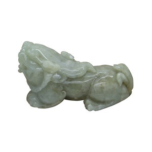 Fengshui Figure Hand Carved Chinese Natural Jade Pixiu Pendant n525E image 3