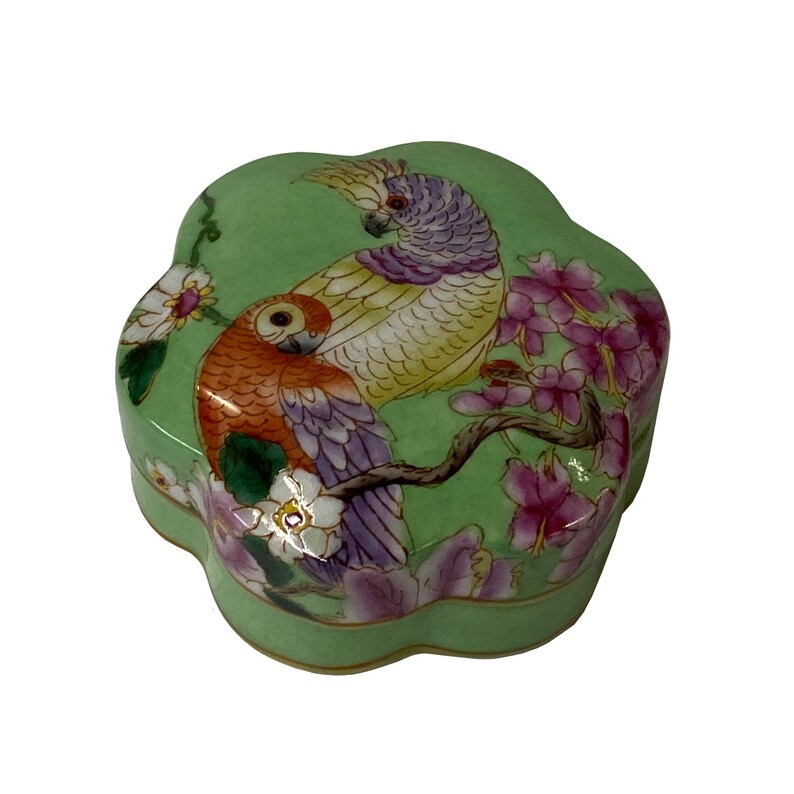 Apple Green Flower Bird Graphic Flower Shape Porcelain Box Container ws1558E image 2