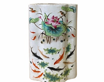 Chinese Off White Porcelain Koi Fishes Flower Shape Vase ws2355E