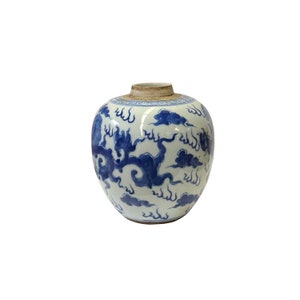 Oriental Artistic Dragon Small Blue White Porcelain Ginger Jar ws3334E image 3