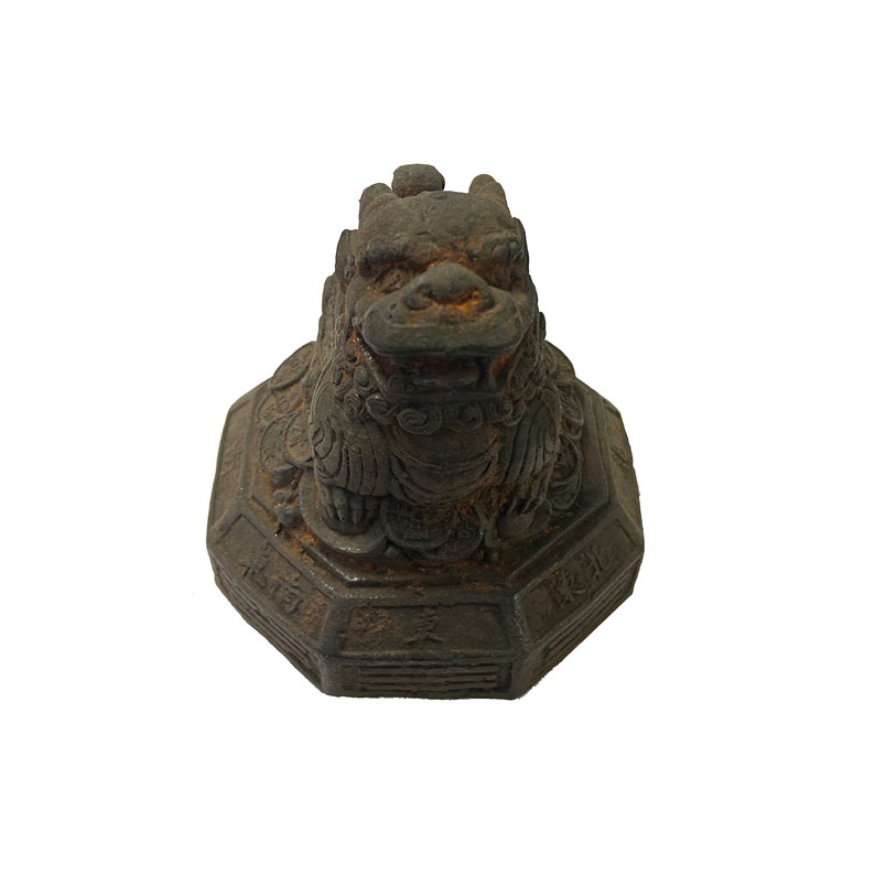 Rustic Chinese Iron Foo Dog Lion on Octagonal Base FengShui Figure ws3541E image 6
