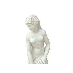 48 White Marble Hand-carved Bathing Venus Aphrodite Statue Sculpture ws3749E image 5