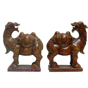 Pair Handcrafted Detail Quality Chinese Oriental  Natural Jade Stone Camel Figures cs051E
