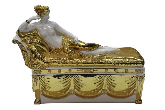 Gold White Lady Fiber Glass Decor Box Figure s1849-2S Gold White Lady Fiber Glass Decor Box Figure s1849-2S