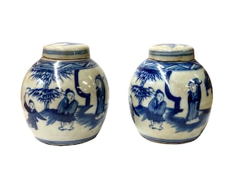 Pair Blue White Mini Oriental Graphic Porcelain Ginger Jars ws947E