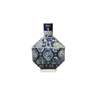 Wazon porcelanowy w stylu vintage z białym niebieskim kwiatem i ośmiokątną grafiką ws3848E