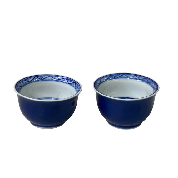 2 x Chinese Porcelain Blue White Flower Scenery Cup Display Art ws2783S 2 x Chinese Porcelain Blue White Flower Scenery Cup Display Art ws2783S