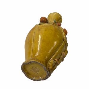 Handmade Chinese Ceramic Distressed Yellow Peach Theme Vase ws1769E image 5