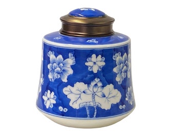 Oriental Handmade Blue White Porcelain Metal Lid Container Urn ws1718E