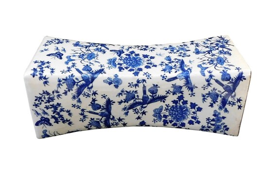 Chinese Blue White Porcelain Flowers Pillow Shape Display cs1726S Chinese Blue White Porcelain Flowers Pillow Shape Display cs1726S
