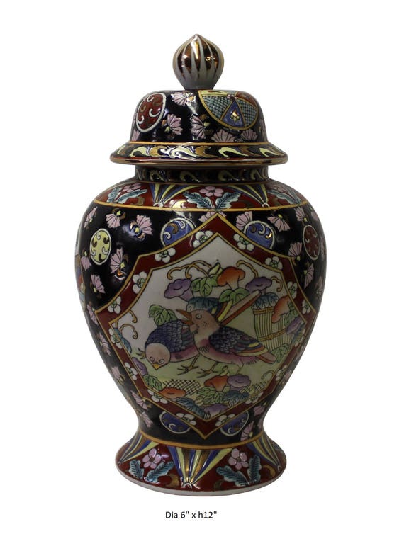 Chinese Oriental Famille Rose Porcelain Black Scenery Round Jar cs3057S Chinese Oriental Famille Rose Porcelain Black Scenery Round Jar cs3057S