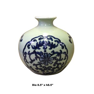 Chinese Oriental Ceramic Light Celadon Green Blue Graphic Vase cs4108E image 6