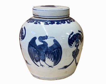 Chinese Blue & White Bird Bats Tassel Graphic Porcelain Ginger Jar ws1239E