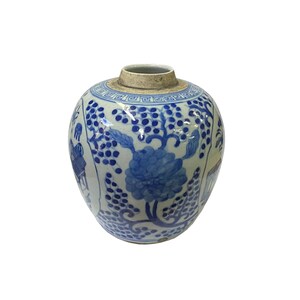 Oriental Handpaint Flower Vase Small Blue White Porcelain Ginger Jar ws2332E image 2