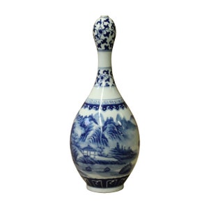 Chinese Blue White Porcelain Scenery Graphic Bulb Shape Vase ws1106E image 1