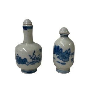 2 x Chinesische Porzellan Schnupftabak Flasche mit Blau Weiße Landschafts Grafik ws2786E