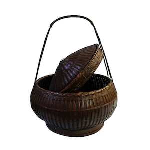 Oriental Handmade Brown Rattan Basket with Long Handle ws460E image 4