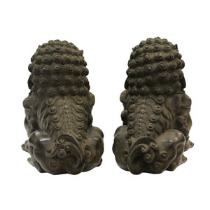 Pair Chinese Distressed Brown Black Marble Like Fengshui Foo Dogs ws287E image 4