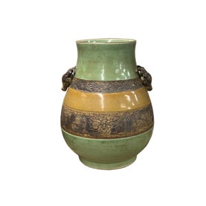 Orient Crackle Green Dragon Motif Ram Heads Artistic Pottery Ceramic Vase ws4706E