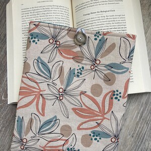 Protège-livres en lin fleuri