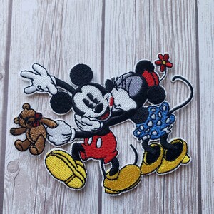 Mickey And Minnie Sitting Patch Disney Love Mouse Embroidery Iron On