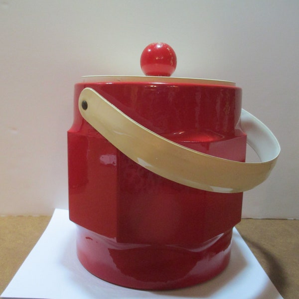 STELTON WARE ICEBUCKET, Vintage Ice Bucket, Red Stelton Ware Ice Bucket, Vintage Barware, Vintage Stelton Ice Bucket, Christmas Ice Bucket