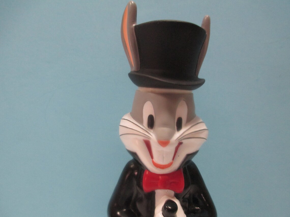 BUGS BUNNY FIGURINE, Bugs Bunny 1995, Vintage Bugs Bunny, Tuxedo Bugs Bunny, Warner Bros Bugs