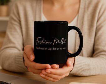 Kubek z modnym mulletem – Biznes na górze | Piżama na dole