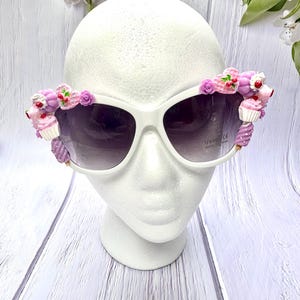 OOAK sunglasses, kawaii sunglasses, Decoden sunglasses, embellished sunglasses, custom sunglasses, floral sunglasses by ZenButterflies