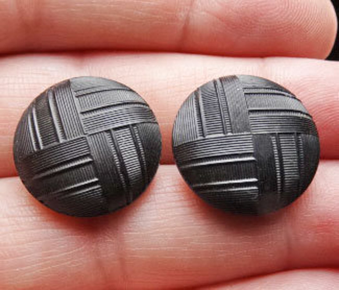Set of 11 Victorian Edwardian Gutta Percha Buttons With Etsy