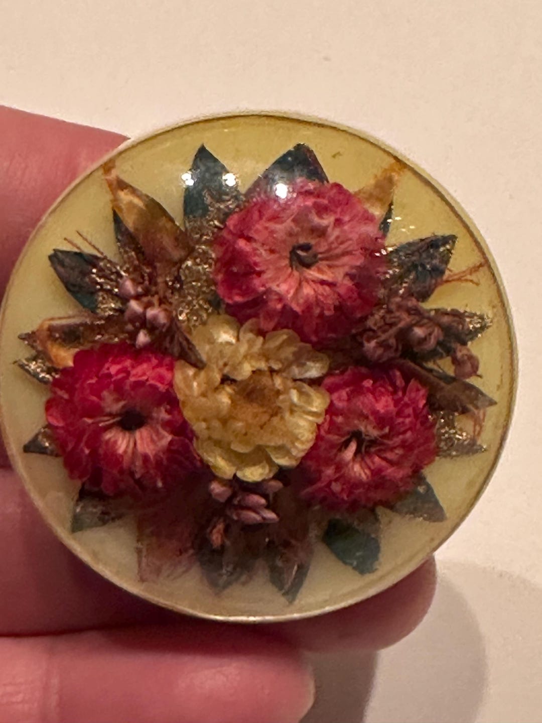 A Ca40s/50s Habitat Brooch With Dried Rose Arrangement Inside. - Etsy