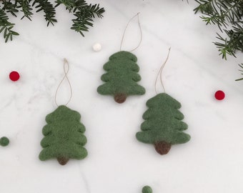 Christmas tree Ornament/green Christmas/traditionnal Christmas Tree Ornament/Sustainable Christmas Tree/Holiday Decor/scandinavian christmas