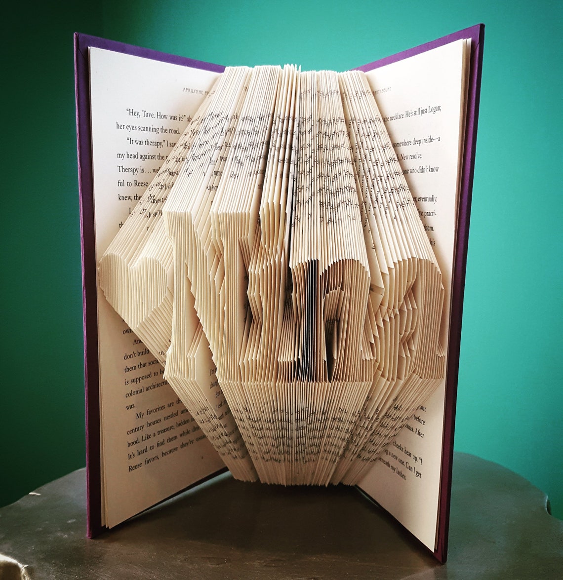Art Du Papier Plié 7 Lettres Art de livre plié pliage de livre petite police art de | Etsy