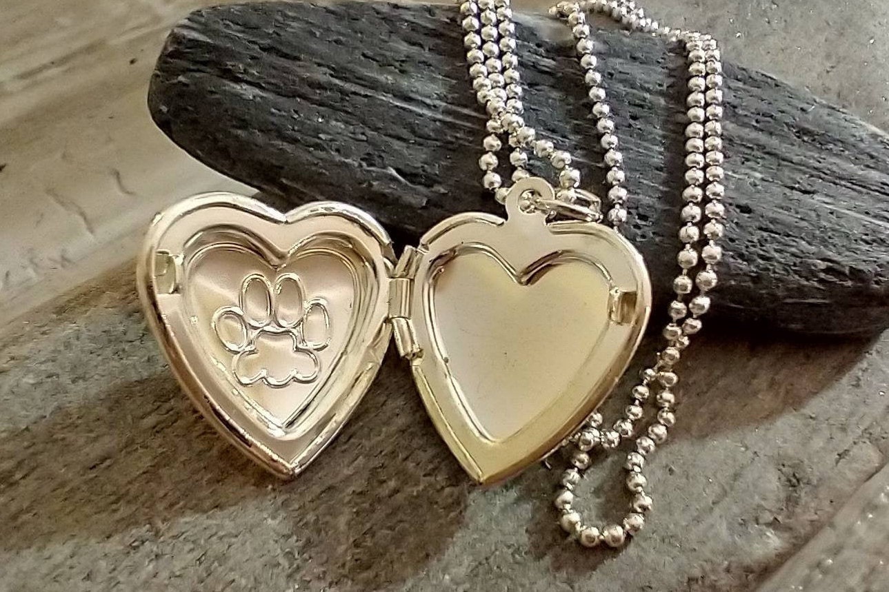 Dog paw print locket hotsell