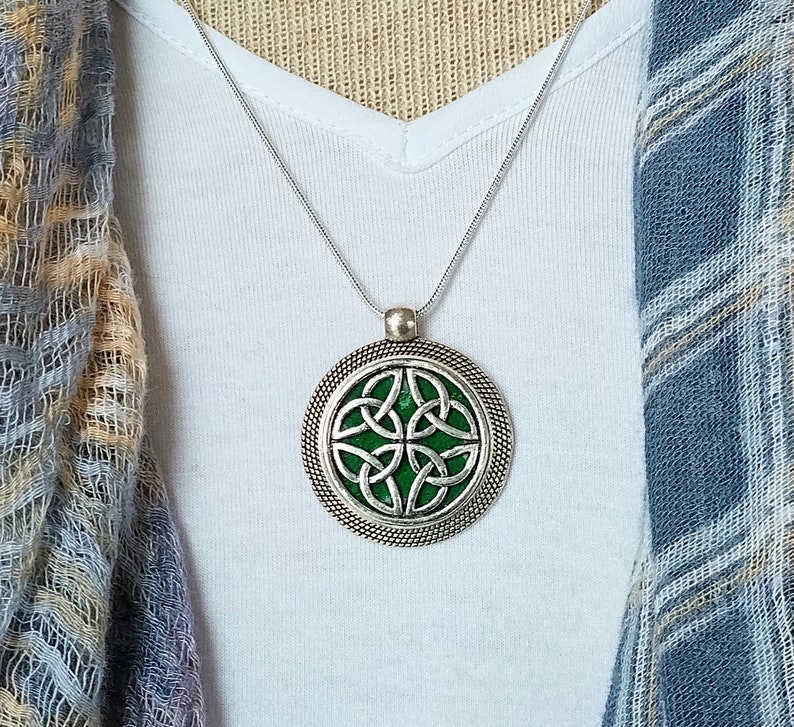 Gorgeous Celtic Necklace, Celtic Pendant Necklace image 1