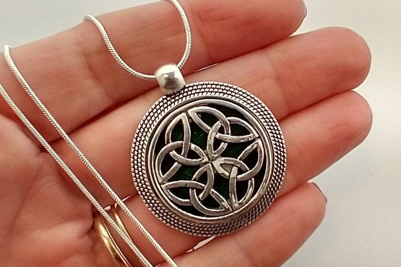 Gorgeous Celtic Necklace, Celtic Pendant Necklace image 7