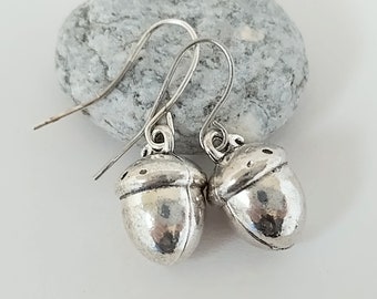 Silver Acorn Earrings, Nature Earrings