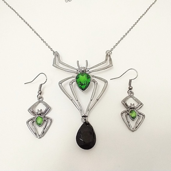 Emerald Spider Necklace Set, List Prices reflect MSRP, MN-SPIDERSET