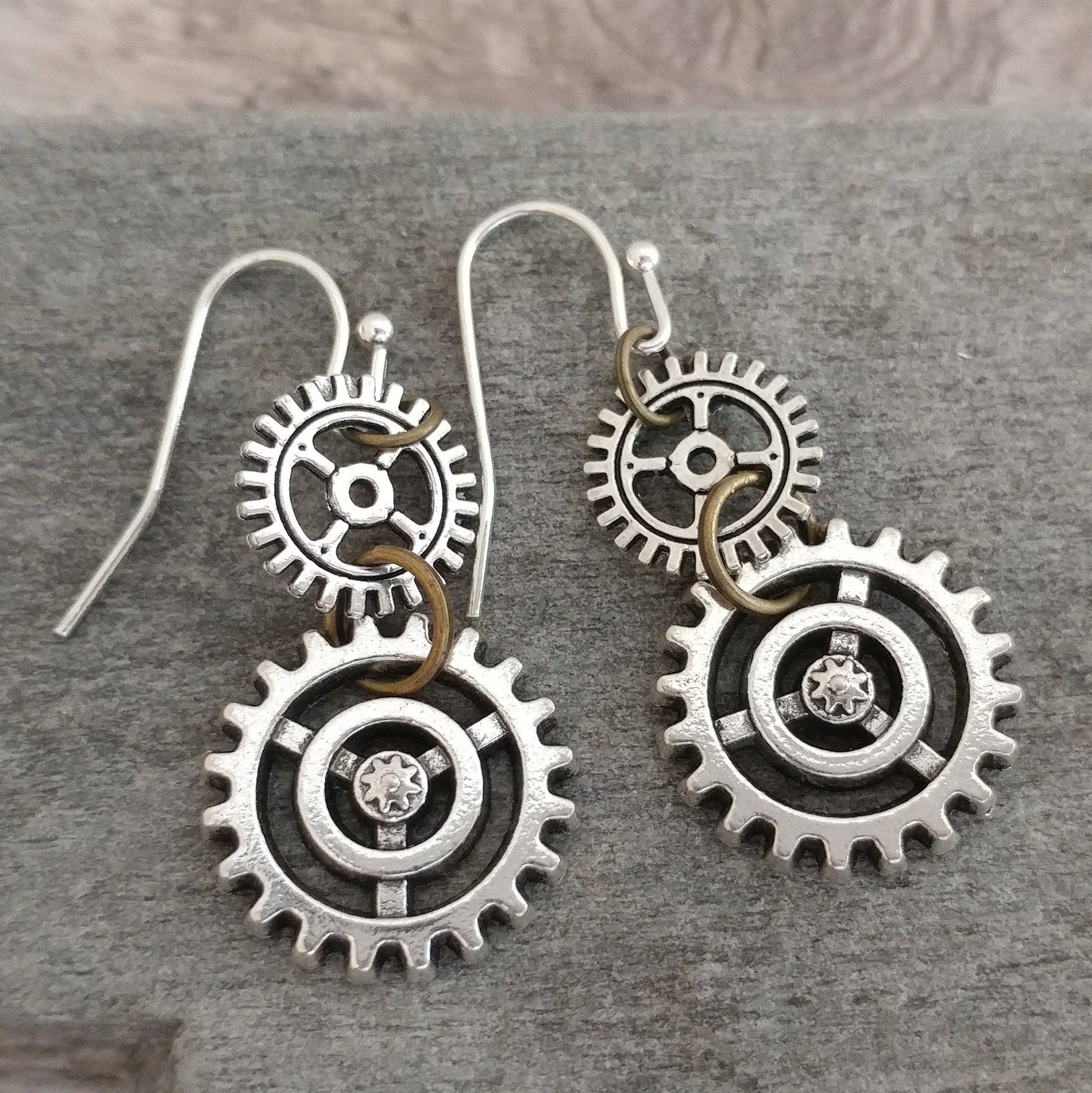 Steampunk Gear Earrings, Cog Earrings, Bike Gear Earrings, Steampunk Dangle Earrings