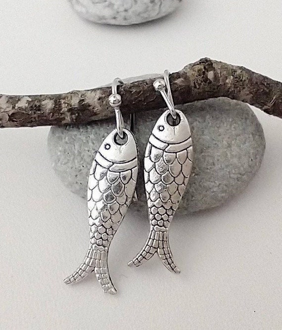 Etsy fish deals earrings